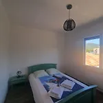 Elomarisa Apartamento