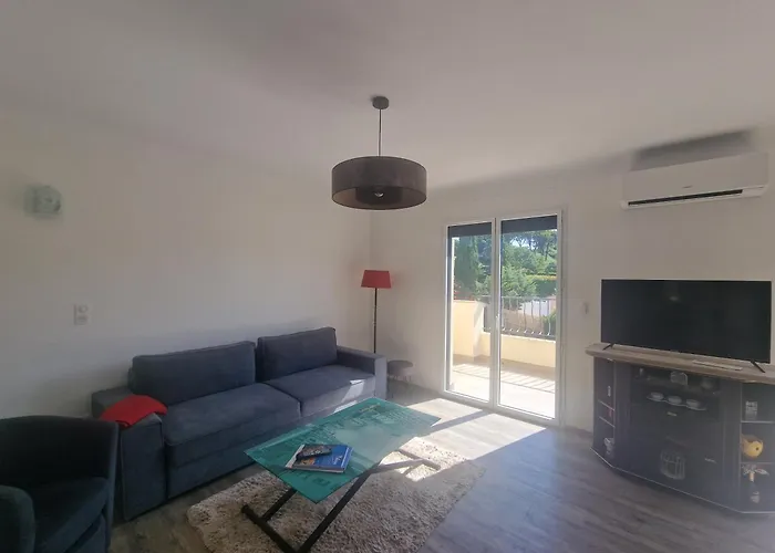 Apartment Elomarisa & Jacuzzi *